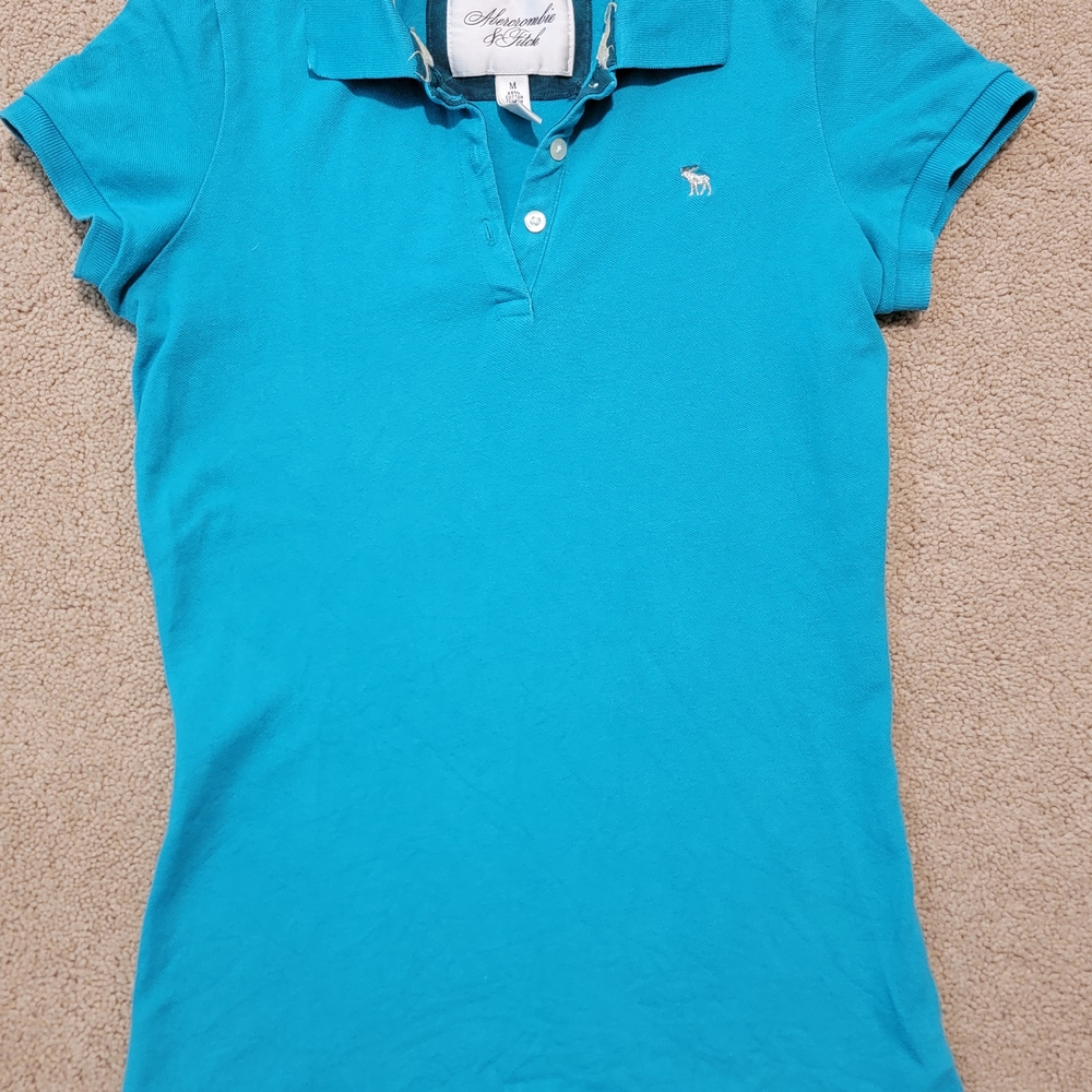 Vintage Y2K Abercrombie & Fitch Women's Blue Polo Shirt/Medium